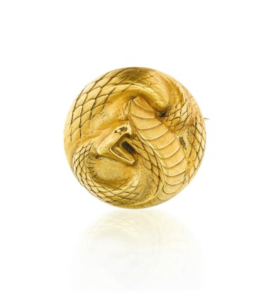 View full screen - View 1 of Lot 24. Broche or, "Serpent Enroulé" | Gold brooch, 'Coiled Snake'.