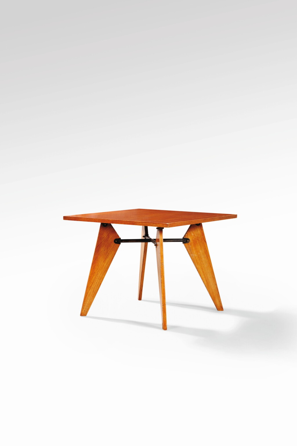 View full screen - View 1 of Lot 143. Table Cafétéria .