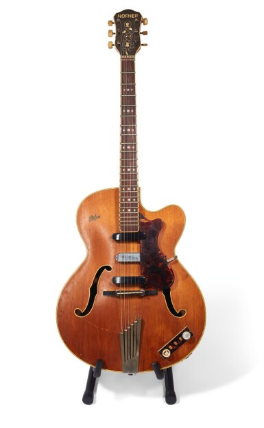 View full screen - View 1 of Lot 21. GEORGE HARRISON | 1959 Hofner President 'thinline' semi-acoustic guitar, owned by him and given to Alan Herring.