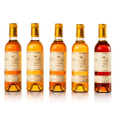 View full screen - View 1 of Lot 643. Château d'Yquem 1997 (9 HFBT).