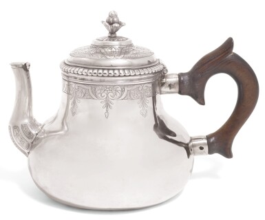 View full screen - View 1 of Lot 87. A BELGIAN SILVER TEAPOT, LAMBERT ENGLEBERT, LIÈGE, 1704/5.