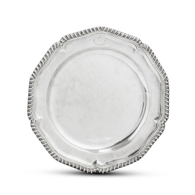 View full screen - View 1 of Lot 105. A silver plate, François-Thomas Germain, Paris, 1761-1762 | Assiette en argent par François-Thomas Germain, Paris, 1761-1762.