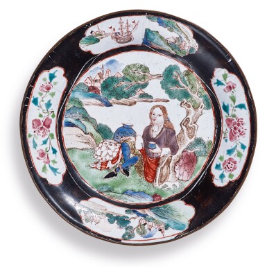 View full screen - View 1 of Lot 639. A BLACK-GROUND PAINTED ENAMEL 'EUROPEAN SUBJECT' SAUCER DISH, QING DYNASTY, 18TH CENTURY.