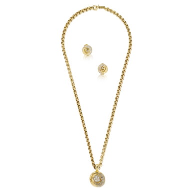 View full screen - View 1 of Lot 343. Chopard | Demi-parure or et diamants | Gold and diamond demi-parure.