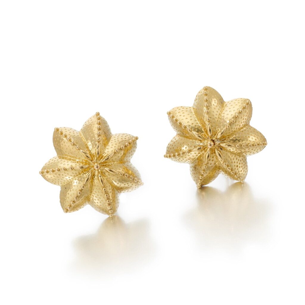 View full screen - View 1 of Lot 171. TIFFANY | PAIR OF EARCLIPS (PAIO DI ORECCHINI A CLIP).
