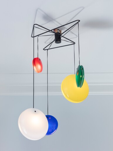 View full screen - View 1 of Lot 73. Suspension, modèle n°2072, dite Jo-Jo.