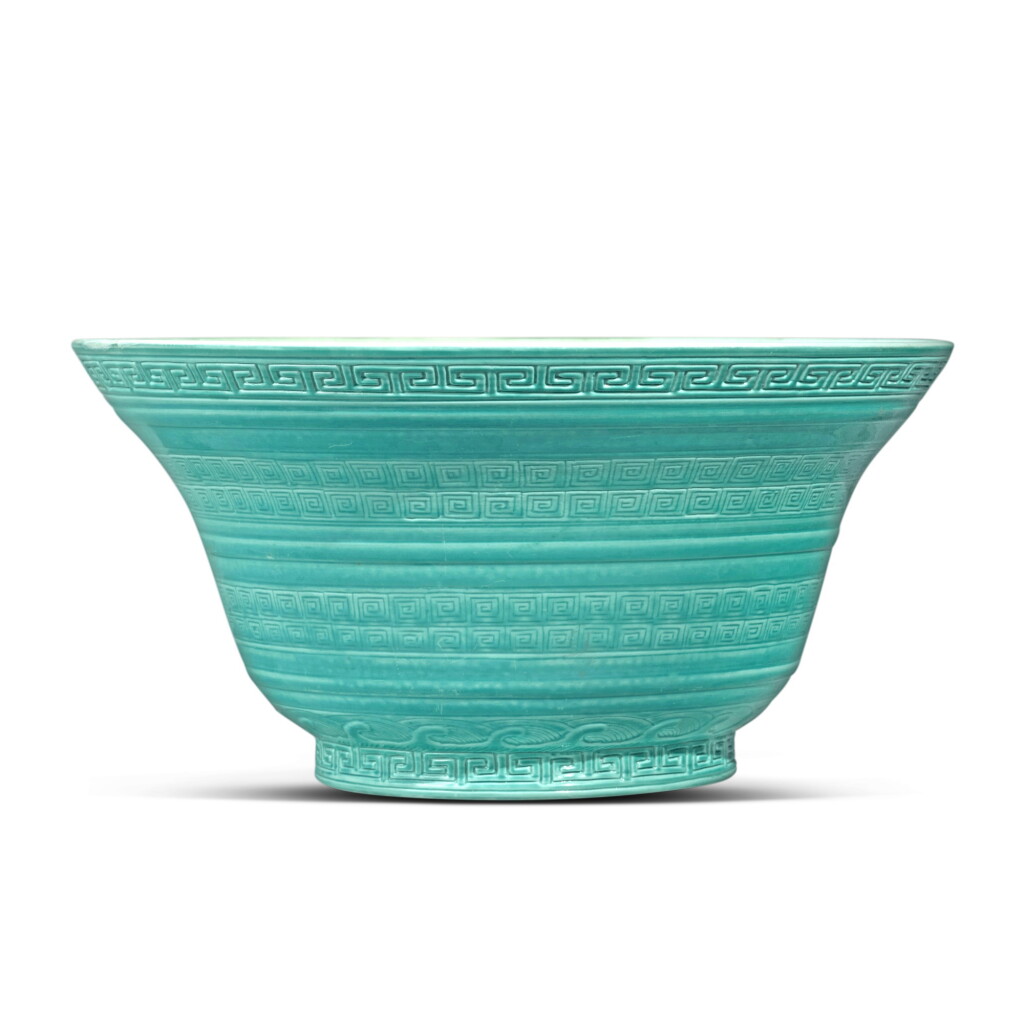 View full screen - View 1 of Lot 119. A large carved pale turquoise-enameled bowl, Mark and period of Yongzheng | 清雍正 松石綠釉仿古迴紋大折腰盌 《大清雍正年製》款.