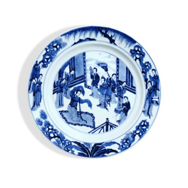 View full screen - View 1 of Lot 3385. A blue and white 'ladies' charger, Qing dynasty, Kangxi period | 清康熙 青花仕女樂舞圖盤 《大明成化年製》寄託款.