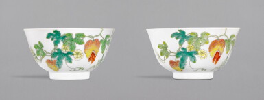 View full screen - View 1 of Lot 18. A PAIR OF FAMILLE-ROSE 'BALSAM PEAR' BOWLS, DAOGUANG SEAL MARKS AND PERIOD | 清道光 粉彩過枝瓜瓞綿綿紋盌一對 《大清道光年製》款.