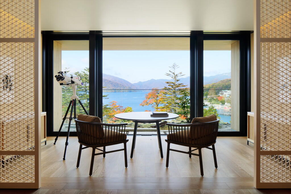 Voir en plein écran - Voir 1 du lot 6425. From Skyline to Sanctuary: A Culinary Journey Through Tokyo & Nikko.