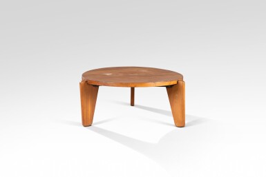 View full screen - View 1 of Lot 99. Guéridon bas, modèle 402.