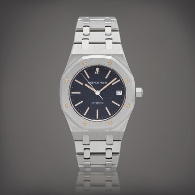 View full screen - View 1 of Lot 107. Royal Oak, Reference 14790ST | A stainless steel wristwatch with date and bracelet | Circa 1993.