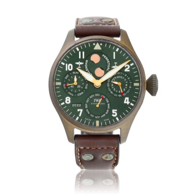 View full screen - View 1 of Lot 8091. Big Pilot, Reference IW503601 | A limited edition bronze perpetual calendar wristwatch with moon phases, power reserve and year indication, Circa 2019 | 萬國 | 大型飛行員系列 型號IW503601 | 限量版銅製萬年曆腕錶,備月相、動力儲備及年份顯示,約2019年製.