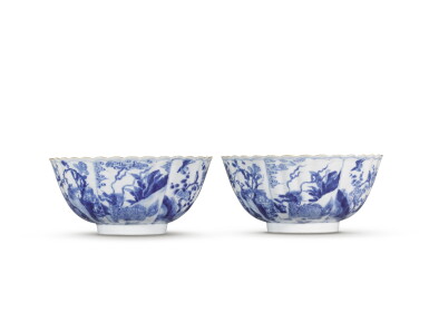 View full screen - View 1 of Lot 52. A pair of blue and white lobed bowls, Qing dynasty, Kangxi period | 清康熙 青花花鳥瑞獸紋花式盌一對.
