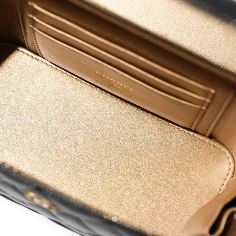 Cover image 0