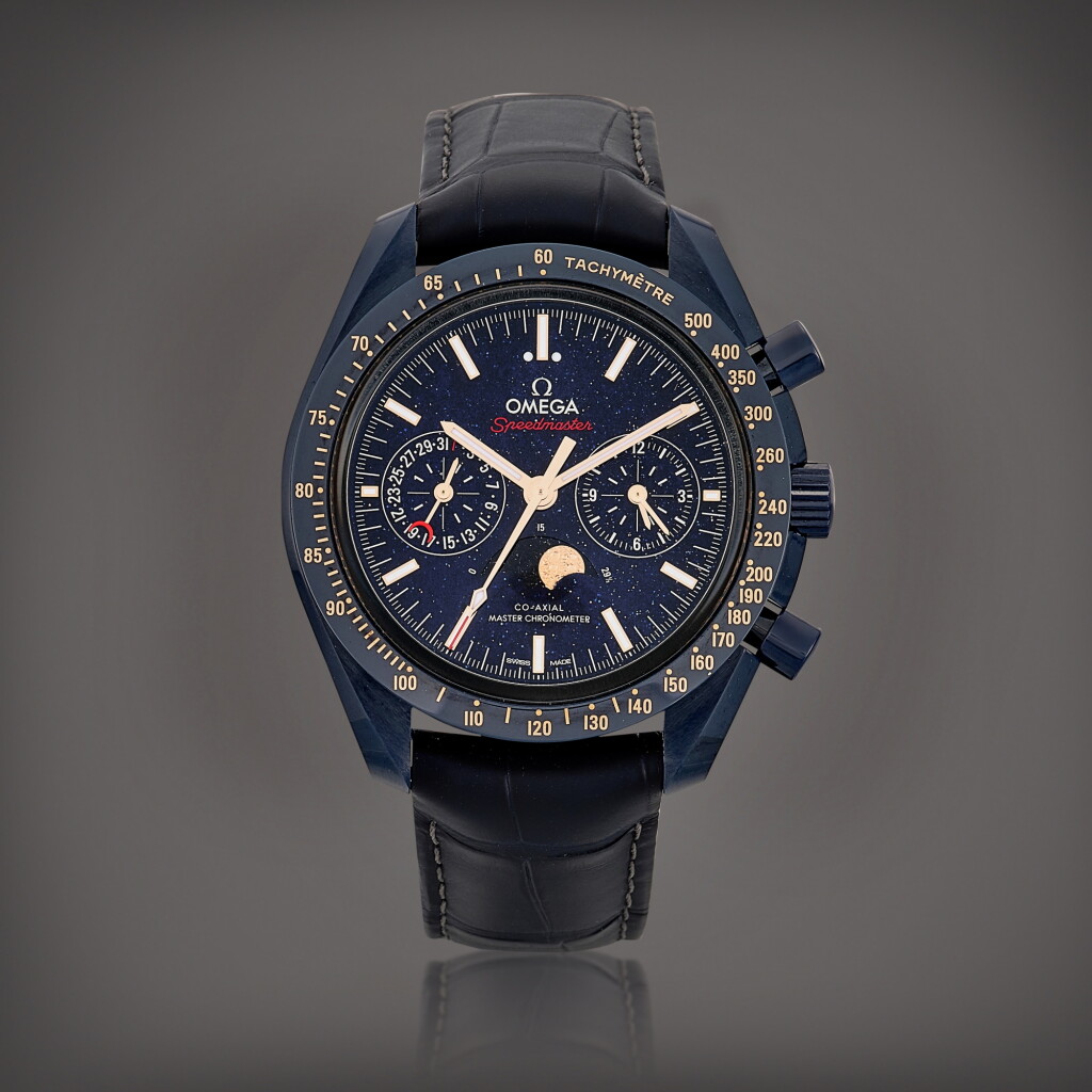 View full screen - View 1 of Lot 730. Speedmaster Moonphase "Blue Side Of The Moon", Reference 304.93.44.52.03.002 | A blue ceramic chronograph wristwatch with date, moon phases and aventurine glass dial, Circa 2022 | 歐米茄 | 超霸系列月相 "Blue Side Of The Moon" 型號304.93.44.52.03.002 | 藍色陶瓷計時腕錶,備日期、月相顯示及砂金玻璃錶盤,約2022年製.