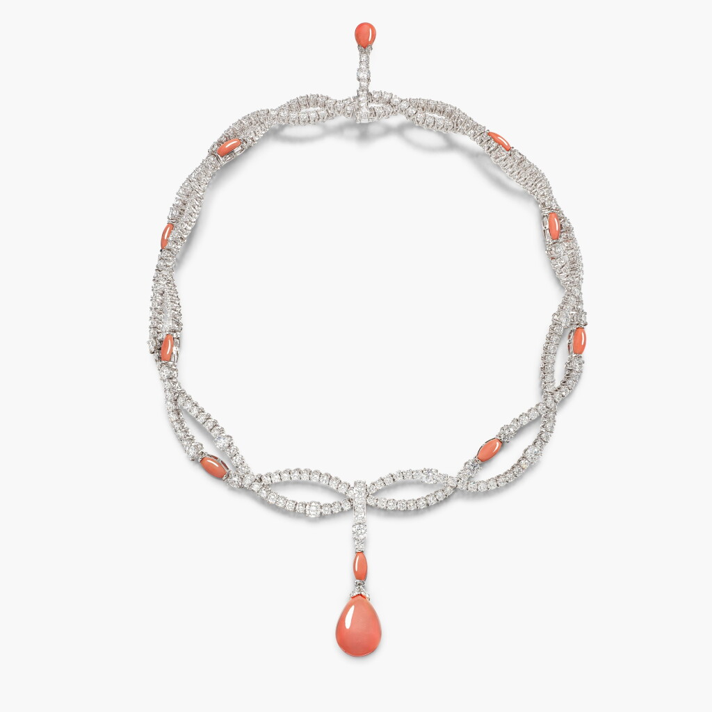 View full screen - View 1 of Lot 1664. A Unique Coral and Diamond ‘Arabesque’ Necklace | 梵克雅寶 | 獨一無二 珊瑚 配 鑽石 'Arabesque' 項鏈.