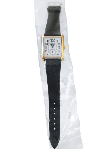 View full screen - View 1 of Lot 153. PATEK PHILIPPE | PATEK PHILIPPE REF 5014J, A YELLOW GOLD RECTANGULAR WRISTWATCH CIRCA 1995.