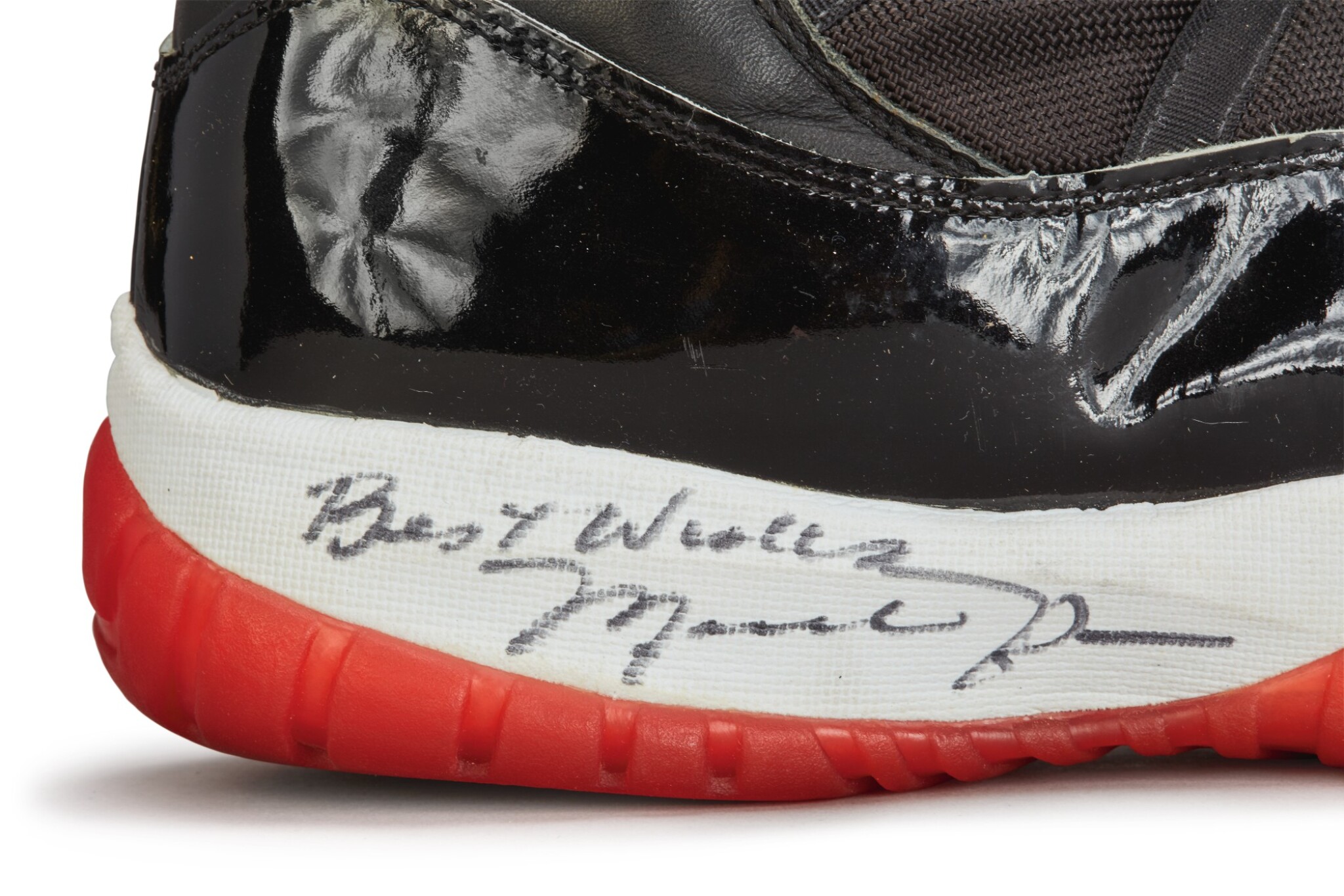Escudriñar Fanático Humorístico Michael Jordan Playoff Game Worn and Dual Signed 'Player Sample' Air Jordan 11 'Bred' | Size 13.5 | Michael Jordan | Shattered | 2020 | Sotheby's Escudriñar Fanático Humorístico Michael Jordan Playoff Game Worn and Dual Signed 'Player Sample' Air Jordan 11 'Bred' | Size 13.5 | Michael Jordan | Shattered | 2020 | Sotheby's
