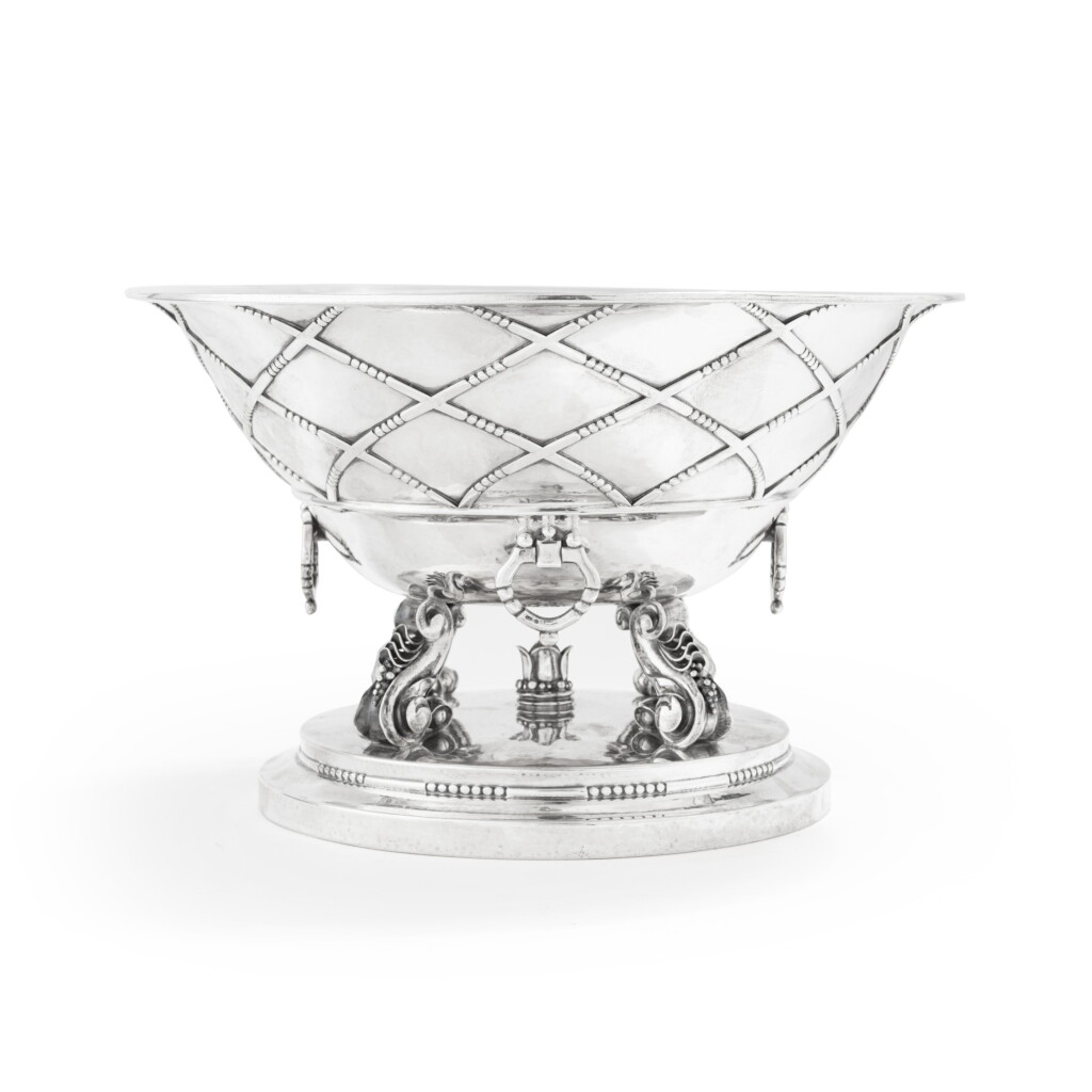 View full screen - View 1 of Lot 368. A Danish silver centrepiece, Georges Jensen, Copenhagen, 1925 - 1932 | Centre de table en argent par Georges Jensen, Copenhague, 1925 - 1932.