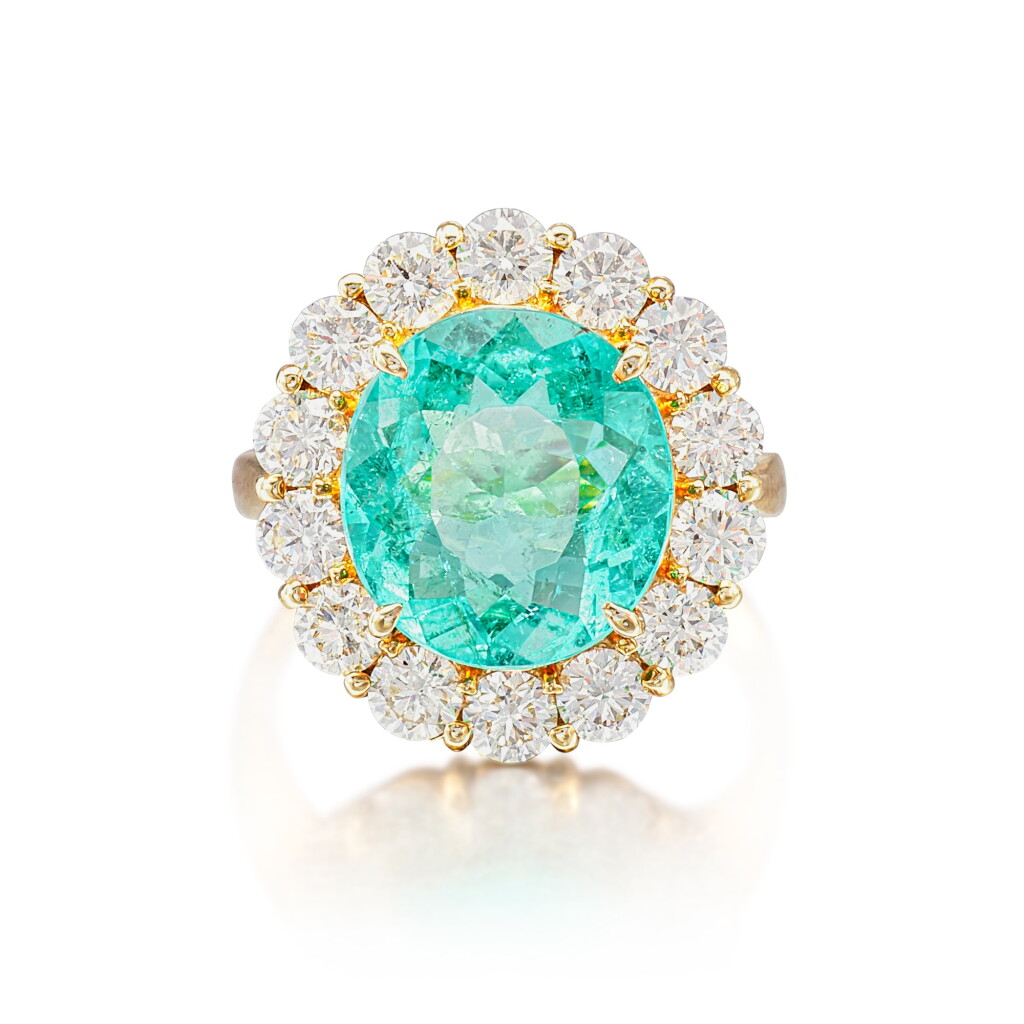 View full screen - View 1 of Lot 1847. PARAÍBA-TYPE TOURMALINE AND DIAMOND RING | 「莫桑比克」帕拉伊巴碧璽 配 鑽石 戒指.