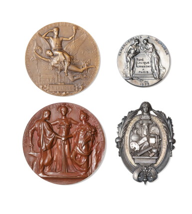 View full screen - View 1 of Lot 34. Ensemble de quatre médailles | Set of four medals.