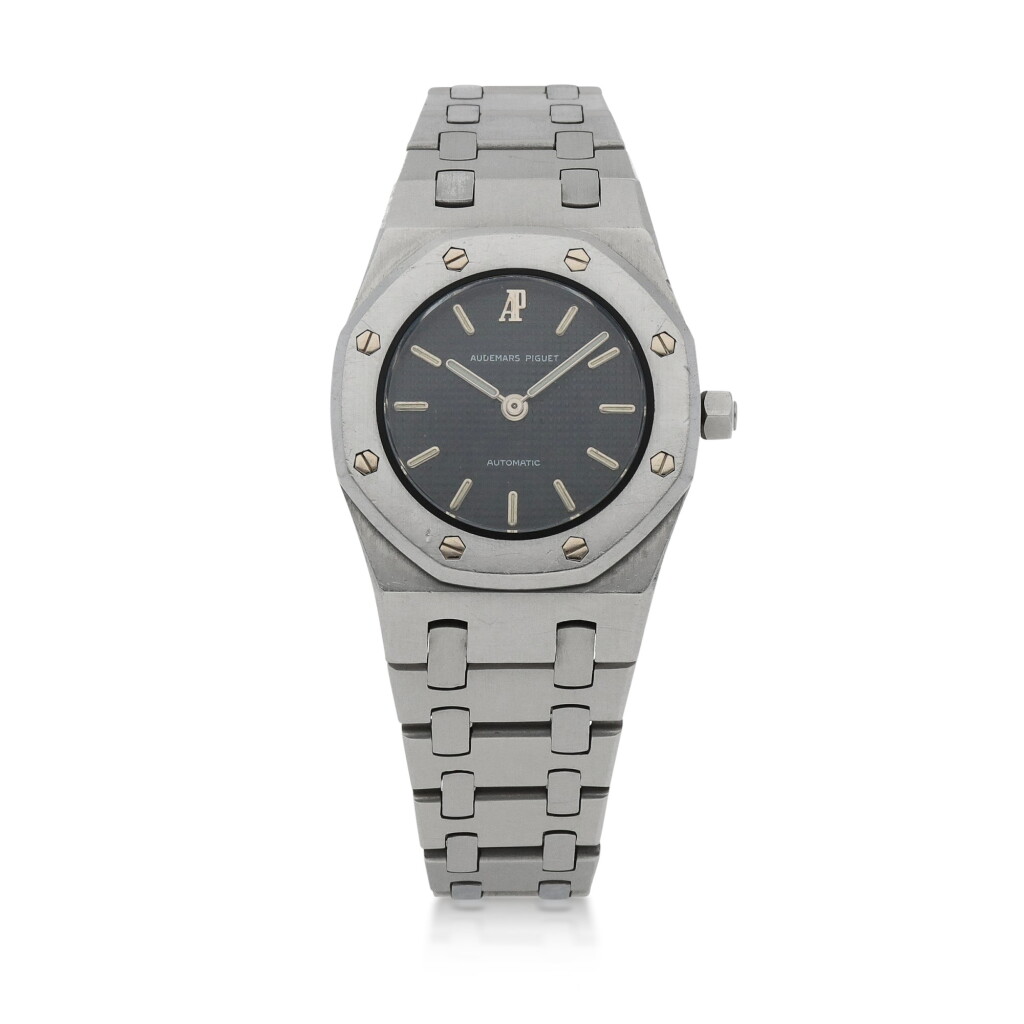 View full screen - View 1 of Lot 34. 'BABY' ROYAL OAK, REF 8638ST STAINLESS STEEL WRISTWATCH WITH BRACELET CIRCA 1985.