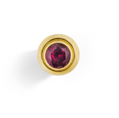 View full screen - View 1 of Lot 102. PALOMA PICASSO FOR TIFFANY & CO. | BAGUE RHODOLITE | RHODOLITE RING.