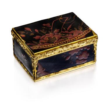 View full screen - View 1 of Lot 1046. A gold-mounted 'japanned' lacquer box, German, circa 1760 .