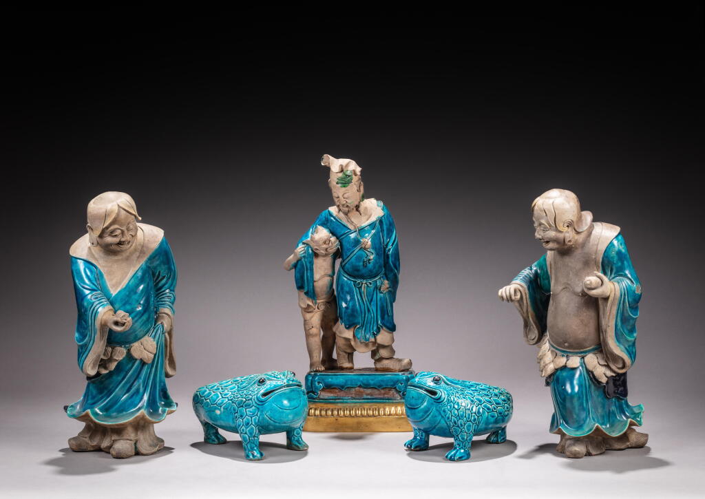 View full screen - View 1 of Lot 159. A group of three turquoise-glazed biscuit figures and a pair of toads, Qing dynasty, 18th - 19th century.