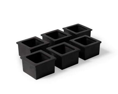 View full screen - View 1 of Lot 1084. Set of six ashtrays | Suite de six cendriers.