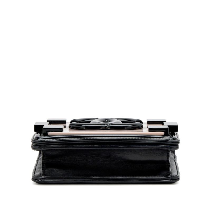 Cover image 0