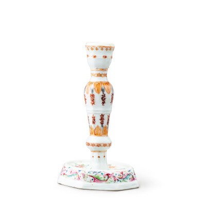 View full screen - View 1 of Lot 126. A rare 'Companie des Indes' famille rose candlestick, Qing dynasty, Qianlong period | 清乾隆 外銷粉彩燭台.