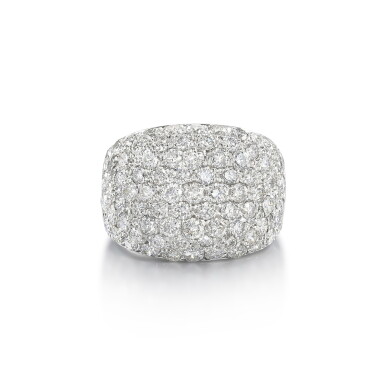 View full screen - View 1 of Lot 2982. Diamond Ring | 鑽石戒指 .