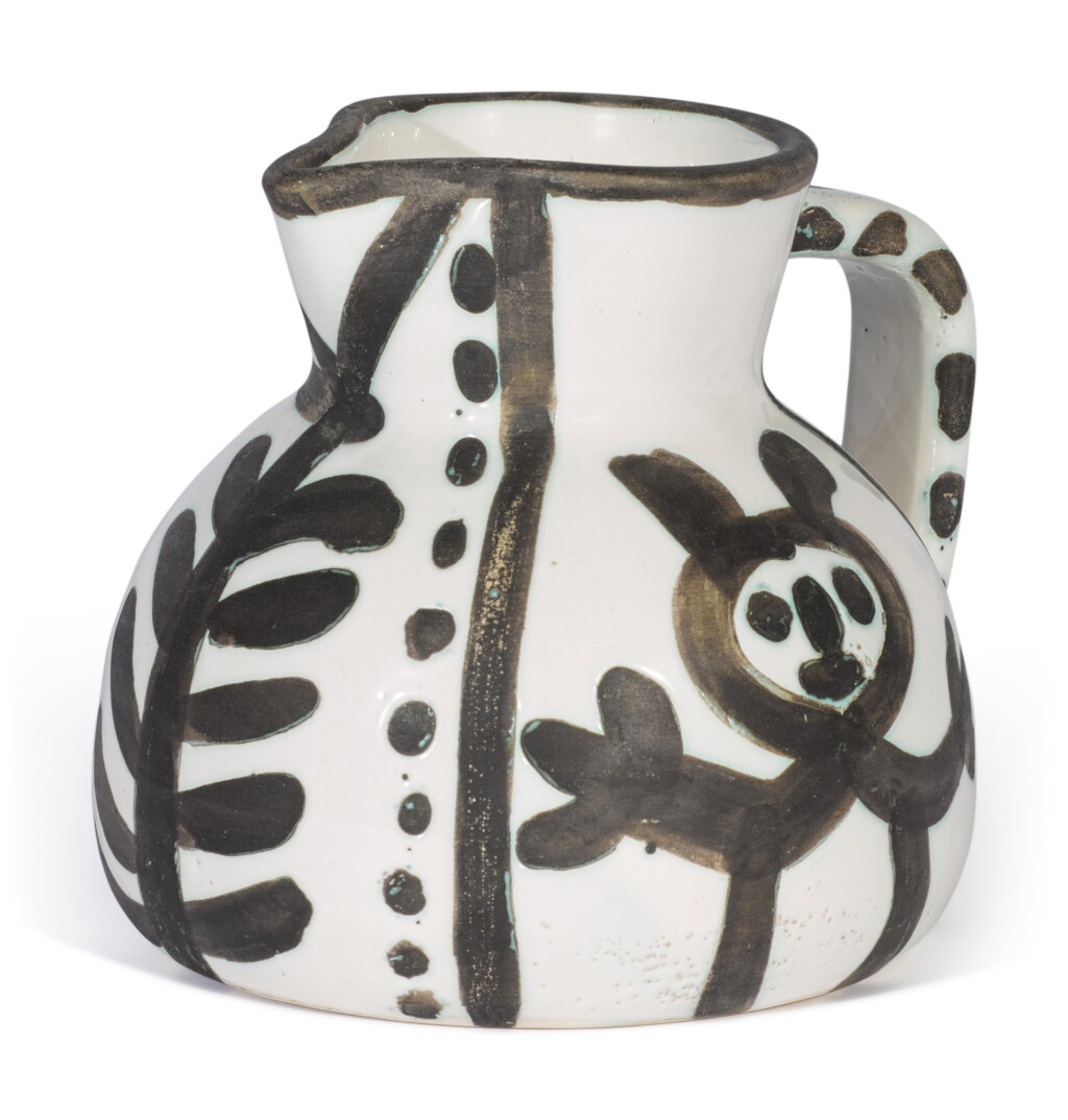 View full screen - View 1 of Lot 42. PABLO PICASSO | PICHET PETITES TÊTES (A. R. 222).