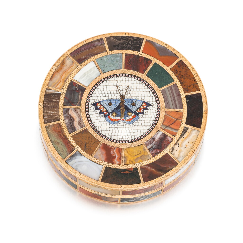 View full screen - View 1 of Lot 1176. A gold-mounted hardstone and micromosaic 'Steinkabinett' bonbonnière, Johann-Christian Neuber, Dresden, 1790.