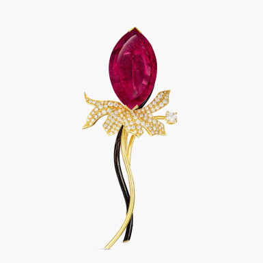 View full screen - View 1 of Lot 1477. Rubellite, Lacquer and Diamond Brooch | 紅色碧璽 配 漆繪 及 鑽石 胸針.