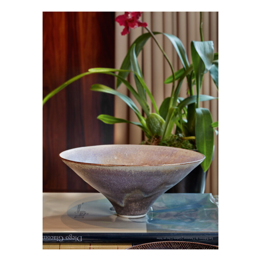 View full screen - View 1 of Lot 14. Bowl.
