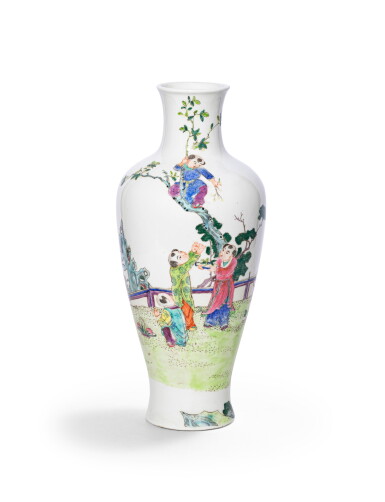 View full screen - View 1 of Lot 169. A large famille-rose vase Mark and Period of Guangxu | 清光緒 粉彩嬰戲圖瓶 《大清光緒年製》款.