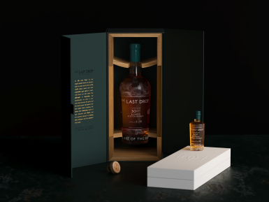 View full screen - View 1 of Lot 38. The Last Drop Blending Experience (12 BT 70cl + EXP).