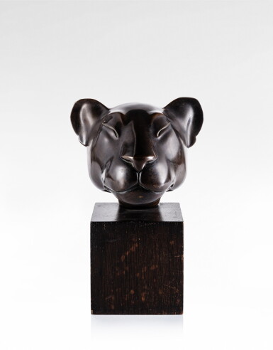 View full screen - View 1 of Lot 65. Jeune Lionne Dormant or Petite Tête de Lionne.