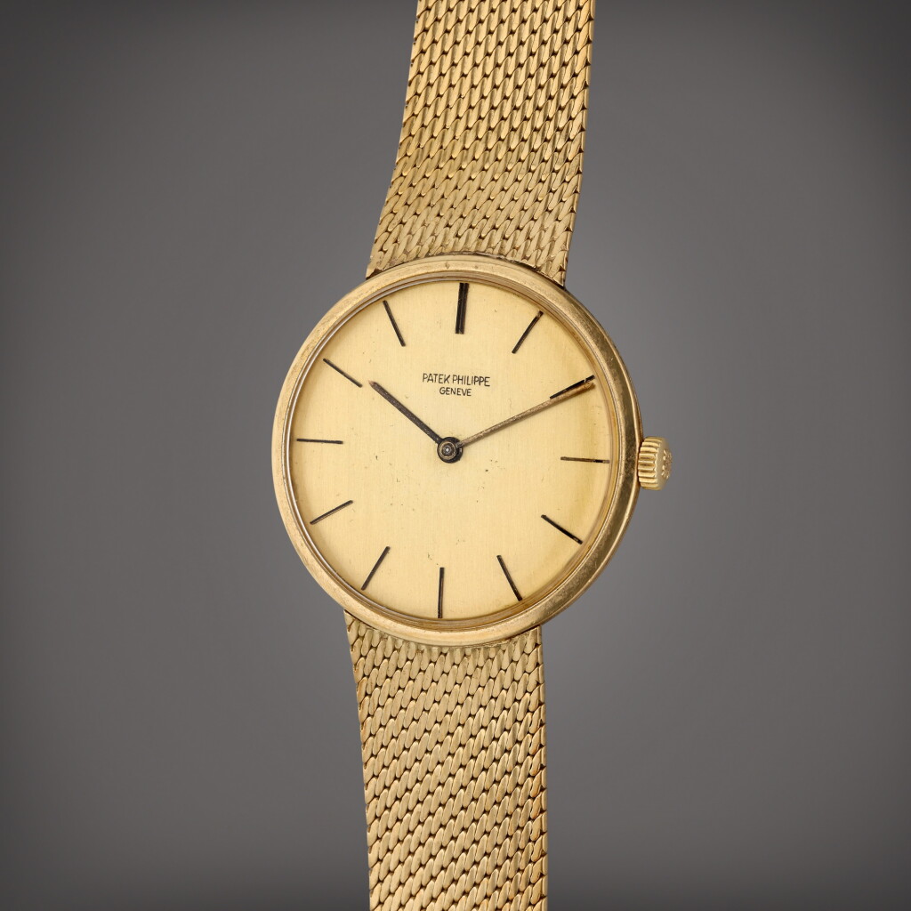 Voir en plein écran - Voir 1 du lot 6. Reference 3484/2 | A yellow gold bracelet watch, Circa 1970.