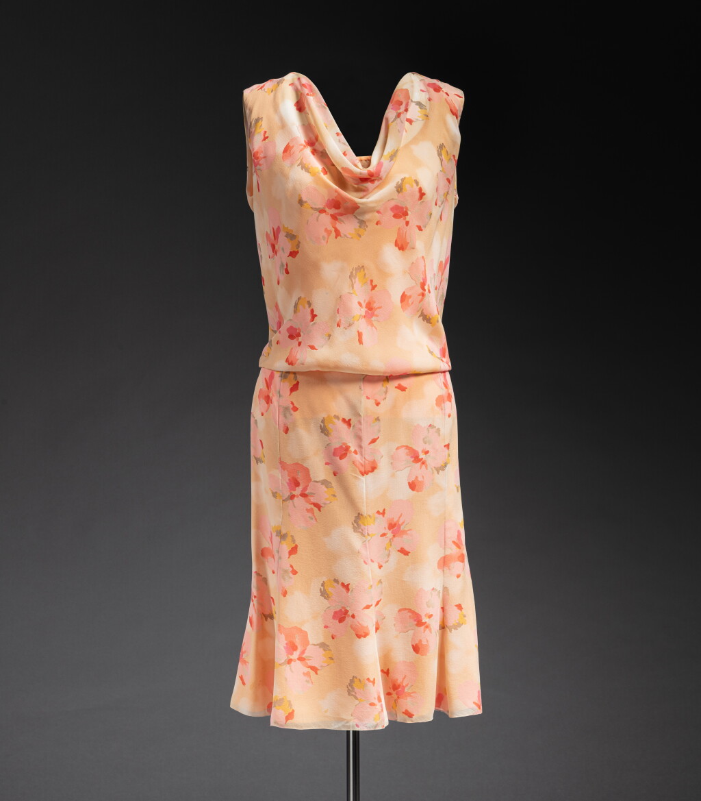 View full screen - View 1 of Lot 279. Haute Couture ensemble in silk chiffon embroidered with a watercolor floral motif and a selection of accessories.