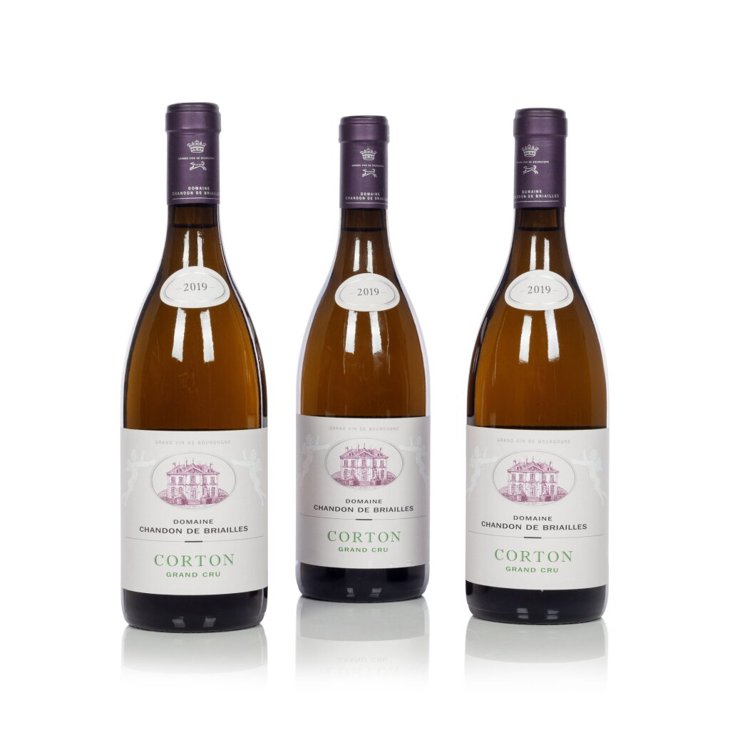 View full screen - View 1 of Lot 445. Corton Blanc 2019 Chandon de Briailles (3 BT).
