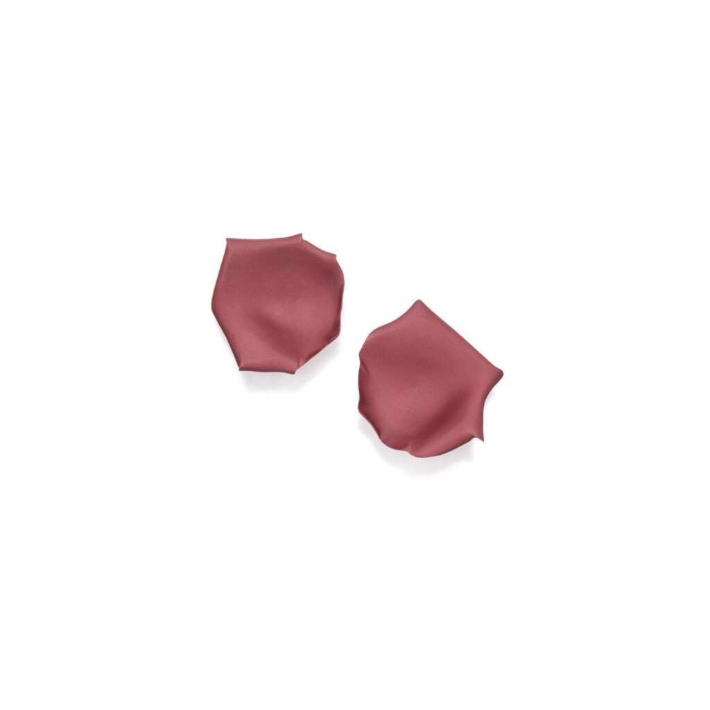 View full screen - View 1 of Lot 262. PAIR OF ALUMINUM EARCLIPS, JAR, PARIS.