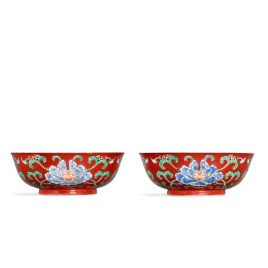 View full screen - View 1 of Lot 6. A fine and rare pair of coral-ground famille-verte 'floral' bowls Yuzhi marks and period of Yongzheng | 清雍正 珊瑚紅地五彩折枝花卉紋淺盌一對 《雍正御製》款.