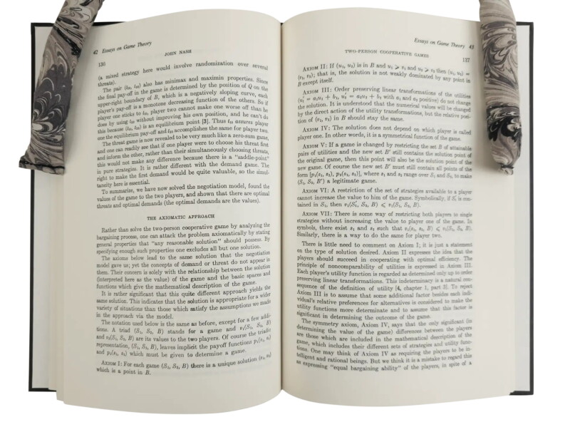 Cover image 0