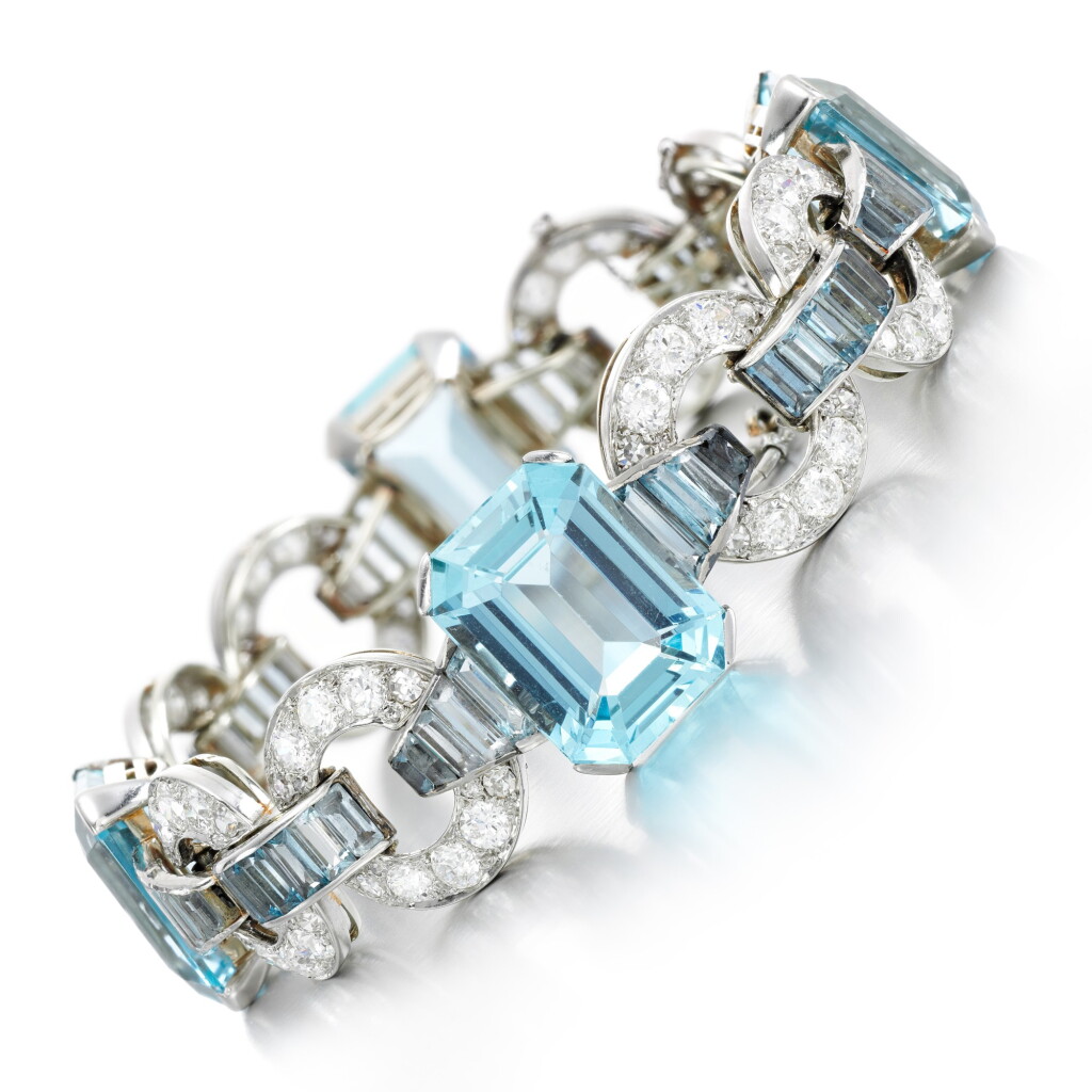 View full screen - View 1 of Lot 88. Aquamarine and diamond bracelet, 1930s.