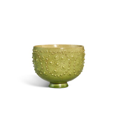View full screen - View 1 of Lot 3456. A green-glazed bowl, Northern Qi dynasty | 北齊 綠釉凸紋盌.