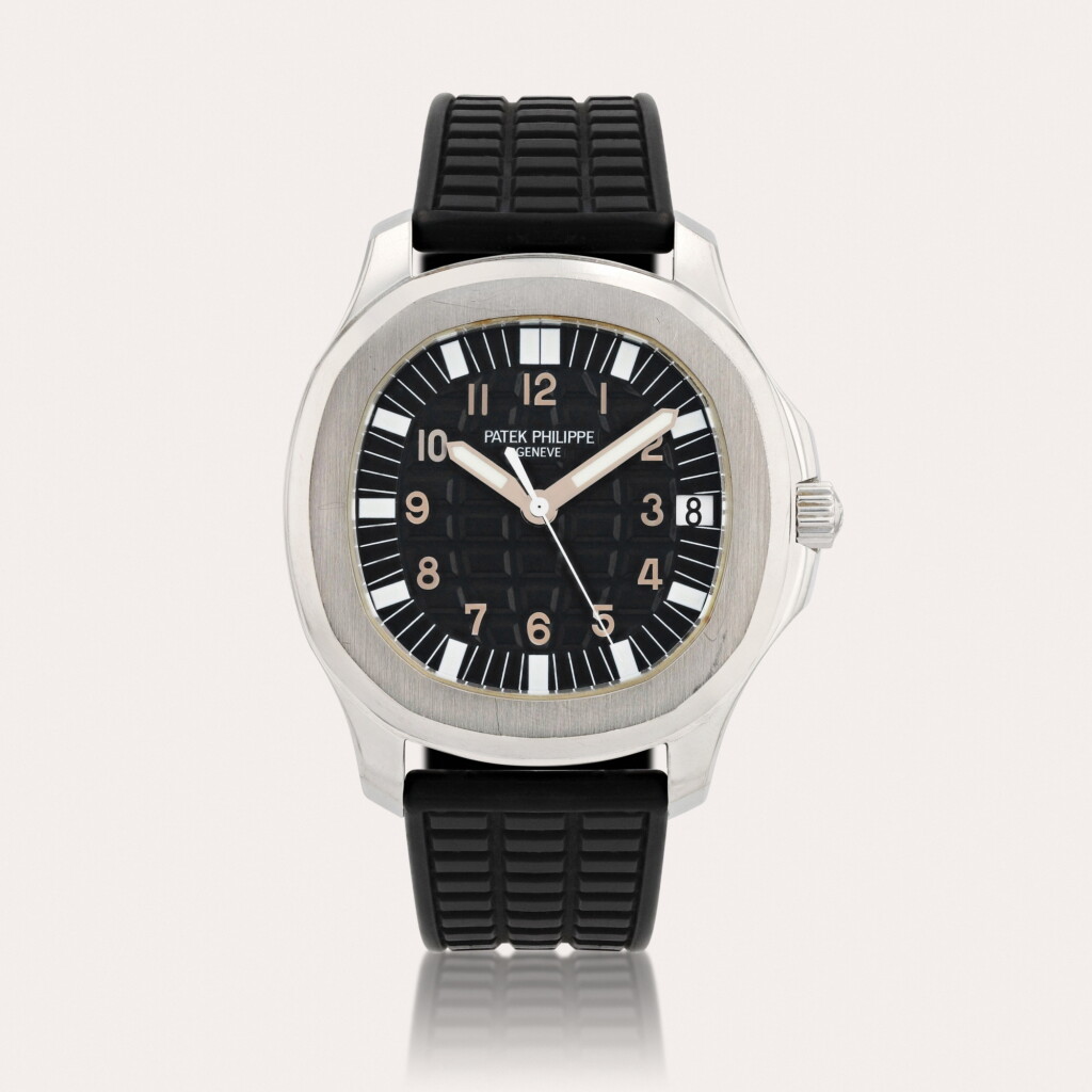 View full screen - View 1 of Lot 383. Aquanaut, reference 5065A-001 Montre bracelet en acier avec date | Stainless steel wristwatch with date Vers 2005 | Circa 2005.